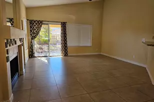 4637 E Desert Cactus St, Phoenix, AZ 85032 - Photo 10