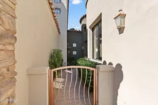 19550 N Grayhawk Dr, Scottsdale, AZ 85255 - Photo 2