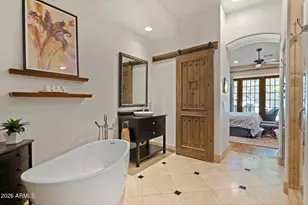 19550 N Grayhawk Dr, Scottsdale, AZ 85255 - Photo 28