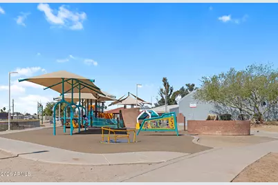 2336 W Village Drive, Phoenix, AZ 85023 - Photo 28