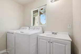 307 N D St, Eloy, AZ 85131 - Photo 20