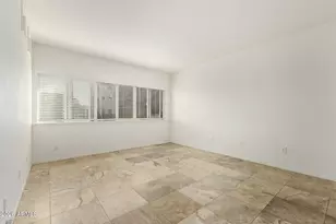 351 E Thomas Rd, Phoenix, AZ 85012 - Photo 18