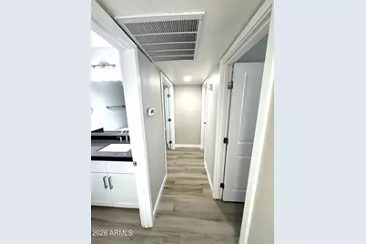 931 W Posada Avenue, Mesa, AZ 85210 - Photo 10