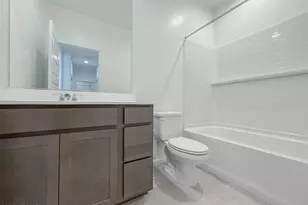 9810 W Pinchot Ave, Phoenix, AZ 85037 - Photo 18