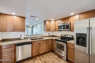 5142 E Monte Vista Rd, Phoenix, AZ 85008 - Photo 4