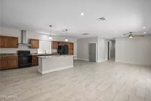 7631 N 59th Ln, Glendale, AZ 85301 - Photo 4