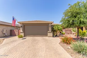 552 W Honey Locust Ave, Queen Creek, AZ 85140 - Photo 4