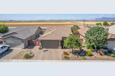 552 W Honey Locust Avenue, Queen Creek, AZ 85140 - Photo 1