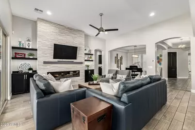 9216 W Sands Drive, Peoria, AZ 85383 - Photo 10