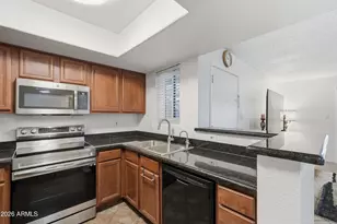 5757 W Eugie Ave, Glendale, AZ 85304 - Photo 10