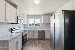 2206 W Rancho Dr, Phoenix, AZ 85015 - Photo 8