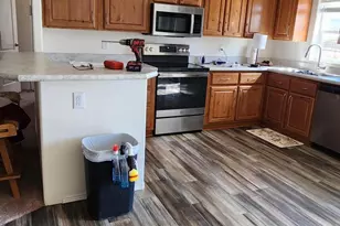 27375 S Congress Wy, Congress, AZ 85332 - Photo 20