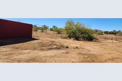 27375 S Congress Way, Congress, AZ 85332 - Photo 14