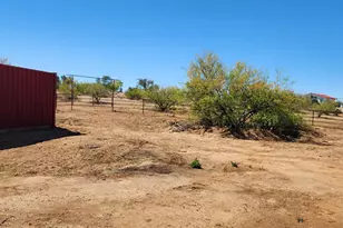 27375 S Congress Wy, Congress, AZ 85332 - Photo 14