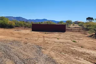 27375 S Congress Wy, Congress, AZ 85332 - Photo 8