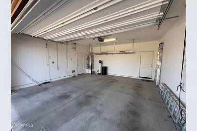 3209 N 198th Drive, Buckeye, AZ 85396 - Photo 34