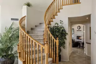 320 E Maryland Ave, Phoenix, AZ 85012 - Photo 16