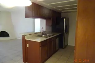 10410 N Cave Creek Rd, Phoenix, AZ 85020 - Photo 8