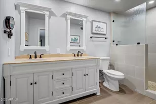 9450 N 94th Pl, Scottsdale, AZ 85258 - Photo 10