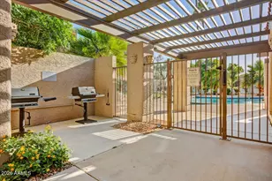 9450 N 94th Pl, Scottsdale, AZ 85258 - Photo 18