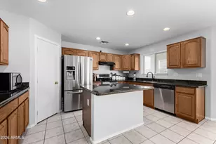 5824 S 16th Dr, Phoenix, AZ 85041 - Photo 6