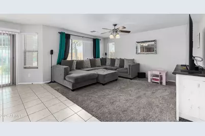 5824 S 16th Drive, Phoenix, AZ 85041 - Photo 10