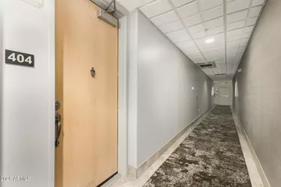 2302 N Central Avenue #404, Phoenix, AZ 85004 - Photo 2