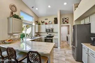 18836 N 89th Dr, Peoria, AZ 85382 - Photo 16