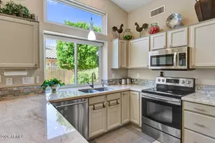 18836 N 89th Dr, Peoria, AZ 85382 - Photo 14