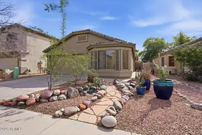 42455 W Hillman Drive, Maricopa, AZ 85138 - Photo 4