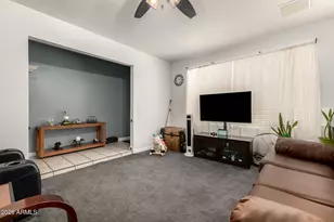 10605 N 45th Dr, Glendale, AZ 85304 - Photo 8