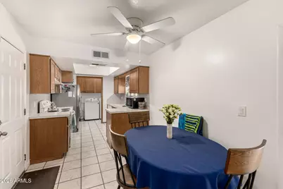 10605 N 45th Drive, Glendale, AZ 85304 - Photo 12