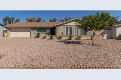 10605 N 45th Drive, Glendale, AZ 85304 - Photo 2