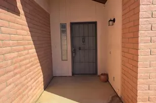 4877 Los Reyes Dr, Sierra Vista, AZ 85635 - Photo 2