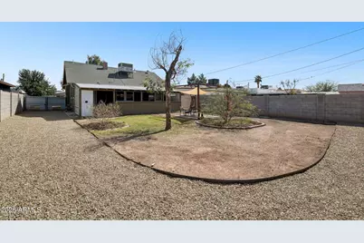 2218 N 21st Place, Phoenix, AZ 85006 - Photo 22