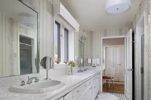 3042 N Manor Dr E, Phoenix, AZ 85014 - Photo 26