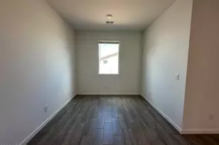 47624 W Kenner Dr, Maricopa, AZ 85139 - Photo 8