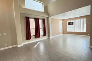 6425 W Desert Hollow Dr, Phoenix, AZ 85083 - Photo 4