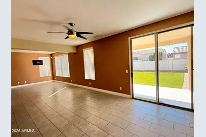 6425 W Desert Hollow Drive, Phoenix, AZ 85083 - Photo 12