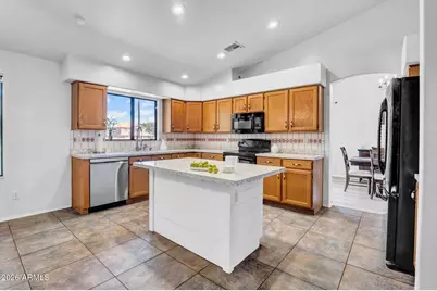 632 W Sierra Madre Avenue, Gilbert, AZ 85233 - Photo 8