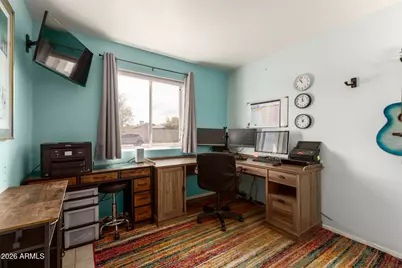 11012 N 42nd Avenue, Phoenix, AZ 85029 - Photo 8