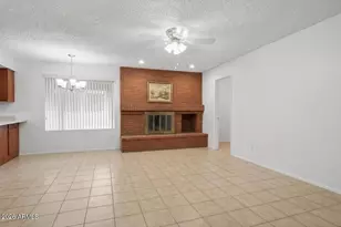 10437 W Butler Dr, Peoria, AZ 85345 - Photo 6