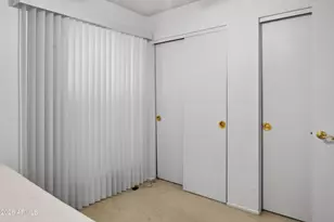 10437 W Butler Dr, Peoria, AZ 85345 - Photo 4