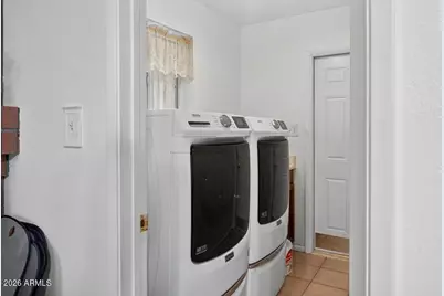 10437 W Butler Drive, Peoria, AZ 85345 - Photo 8