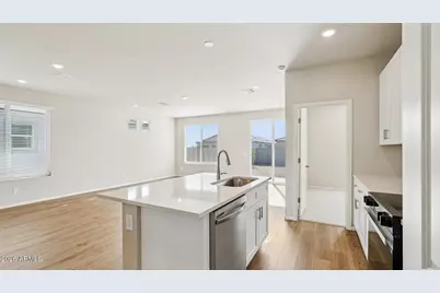 17982 W Calle Lejos Road, Surprise, AZ 85387 - Photo 4