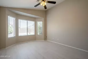 1070 W Chilton Dr, Tempe, AZ 85283 - Photo 22