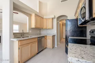 1070 W Chilton Dr, Tempe, AZ 85283 - Photo 14