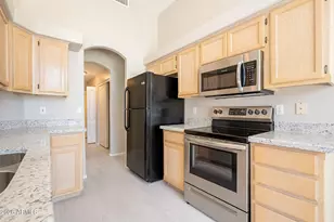 1070 W Chilton Dr, Tempe, AZ 85283 - Photo 16