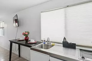 1716 E Oak St, Phoenix, AZ 85008 - Photo 10