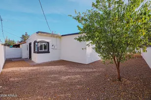 1716 E Oak St, Phoenix, AZ 85008 - Photo 20